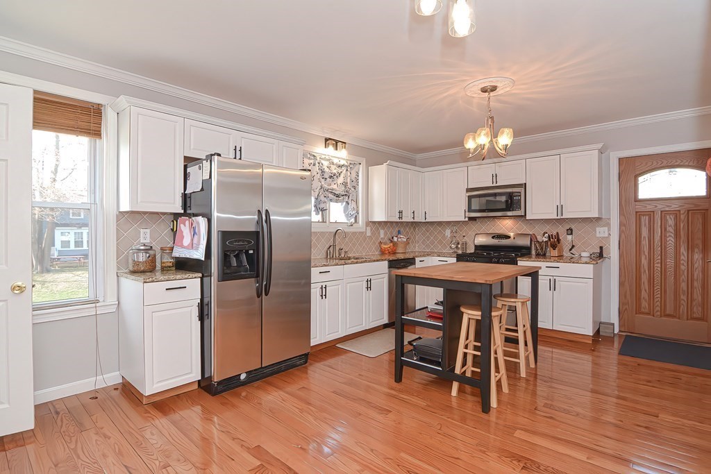 44 Water Street Walpole, MA 02071 - Photo 6 of 27 Gallery Image 6