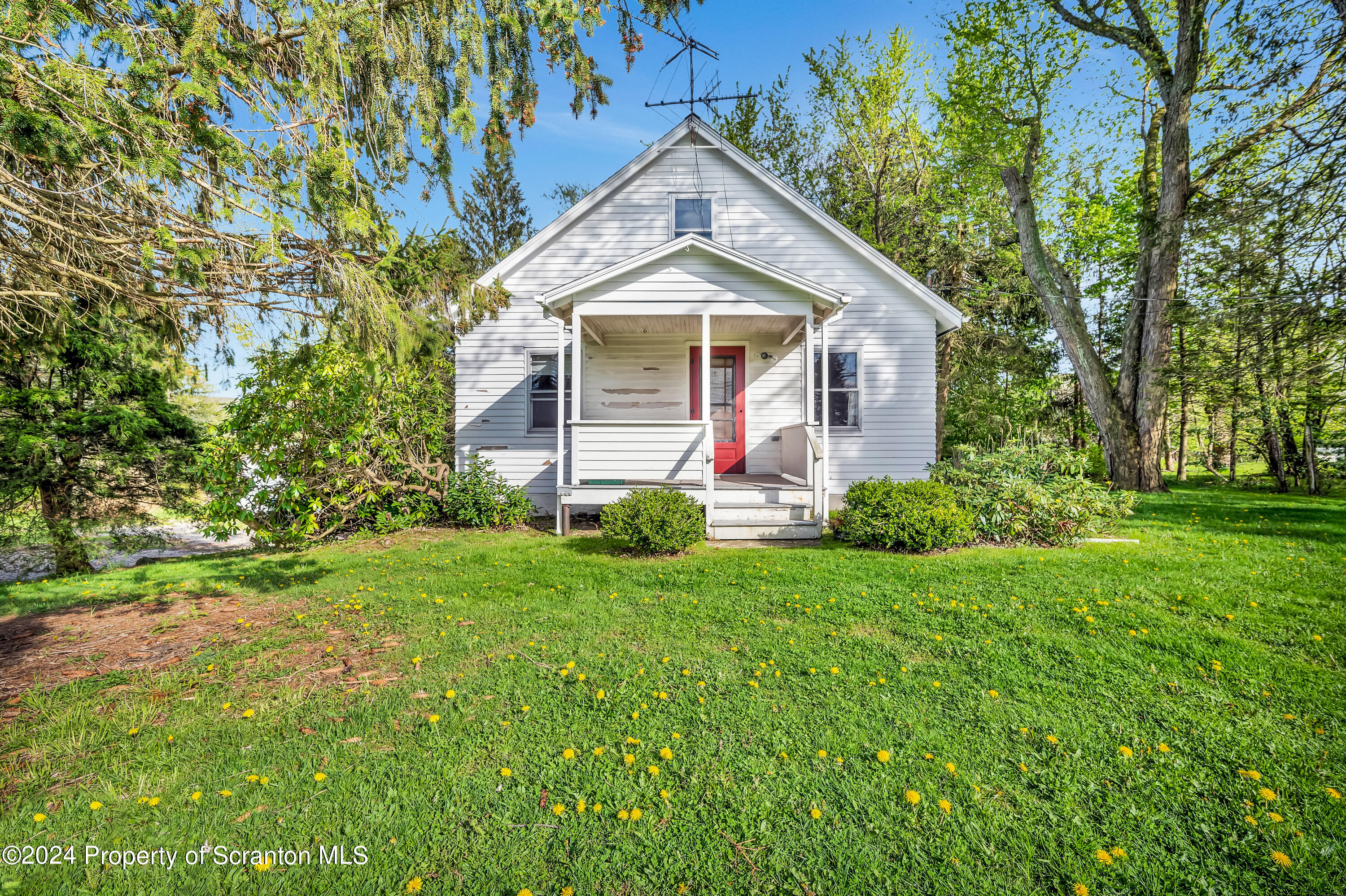 1622 Layton Road Scott Township, PA 18447 - Photo 1 of 28 Gallery Image 1