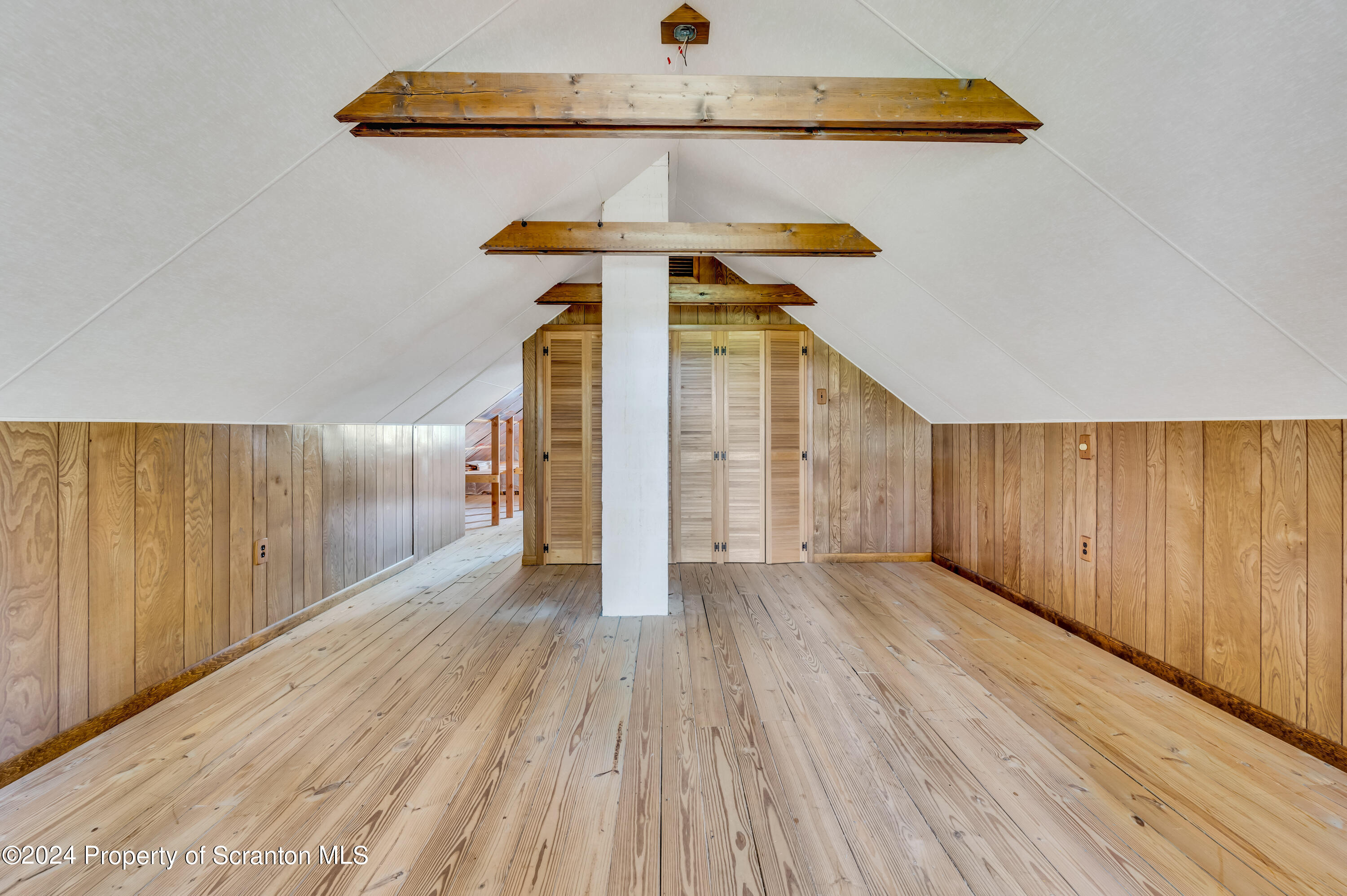 1622 Layton Road Scott Township, PA 18447 - Photo 20 of 28 Gallery Image 20