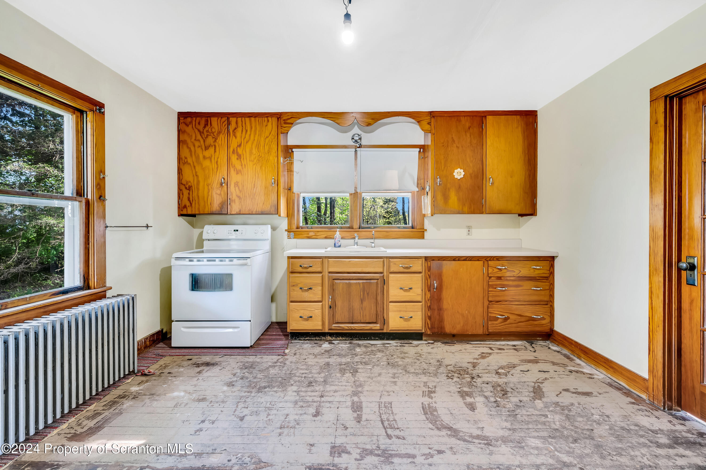 1622 Layton Road Scott Township, PA 18447 - Photo 10 of 28 Gallery Image 10