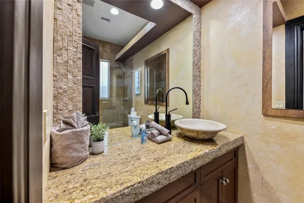 $44,000 | 2430 Castilla Isle, Fort Lauderdale, FL 33301