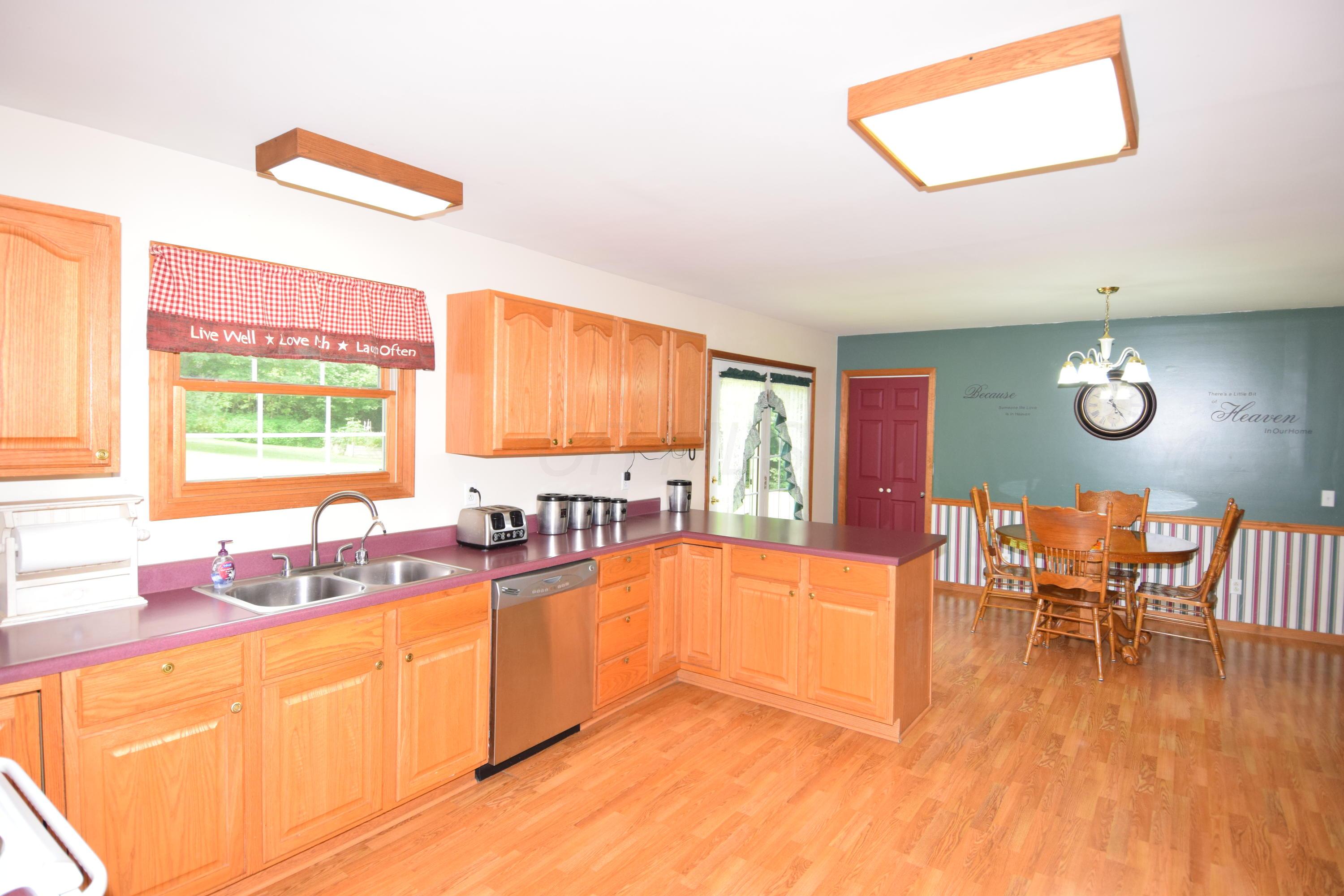 8745 Chillicothe Lancaster Road Southwest Amanda, OH 43102 - Photo 5 of 70 Gallery Image 5