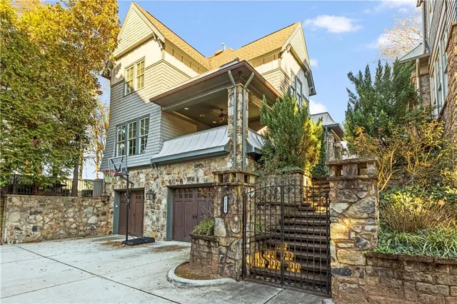 $7,500 | 2125 Cooper Lake Drive Southeast, Smyrna, GA 30080