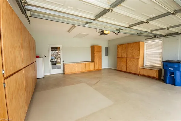 $375,000 | 1365 Royalty Circle, Statesville, NC 28625