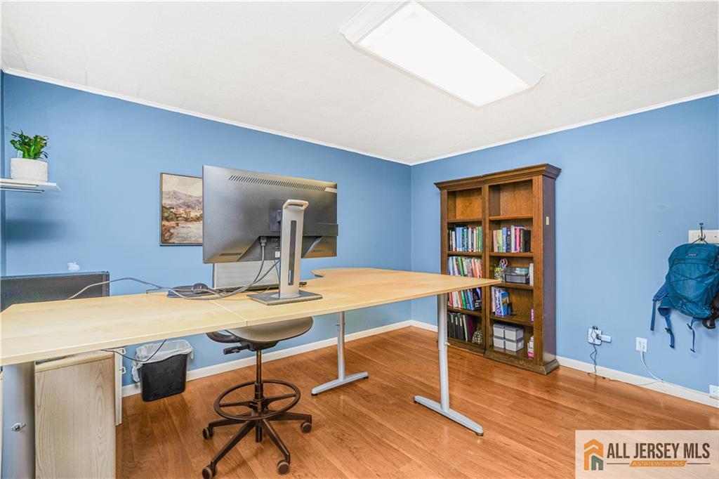 11 Agate Road East Brunswick, NJ 08816 - Photo 36 of 49