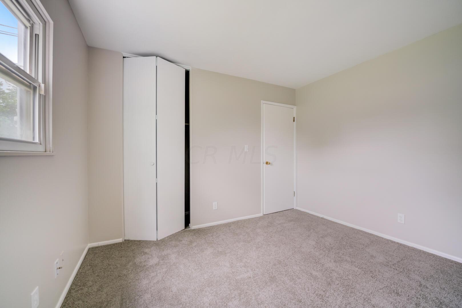 1810 Fleming Road Columbus, OH 43232 - Photo 16 of 25 listing_13
