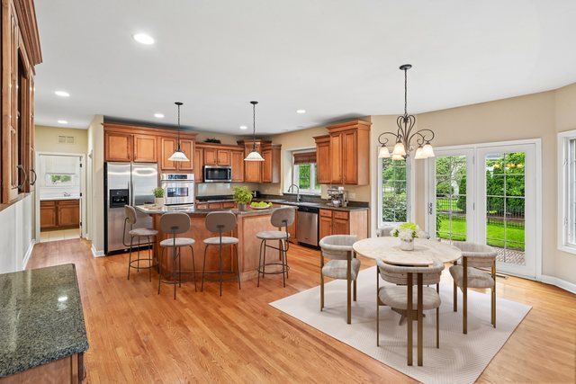 2227 Spartina Road Naperville, IL 60564 - Photo 19 of 63