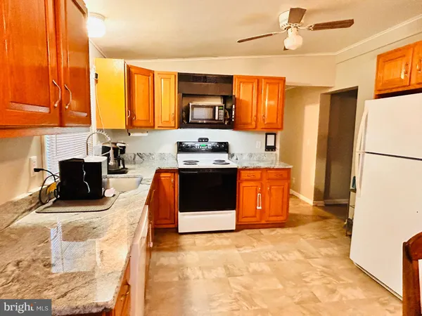 $235,000 | 102 Sheep Hill Lane, Millheim, PA 16854