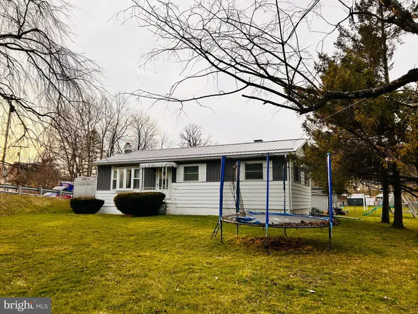 $235,000 | 102 Sheep Hill Lane, Millheim, PA 16854