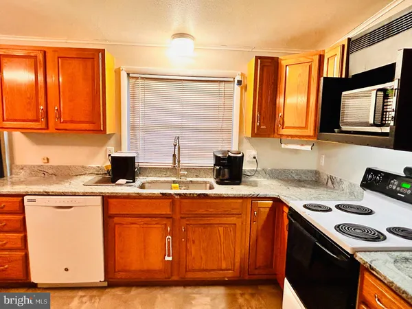 $235,000 | 102 Sheep Hill Lane, Millheim, PA 16854