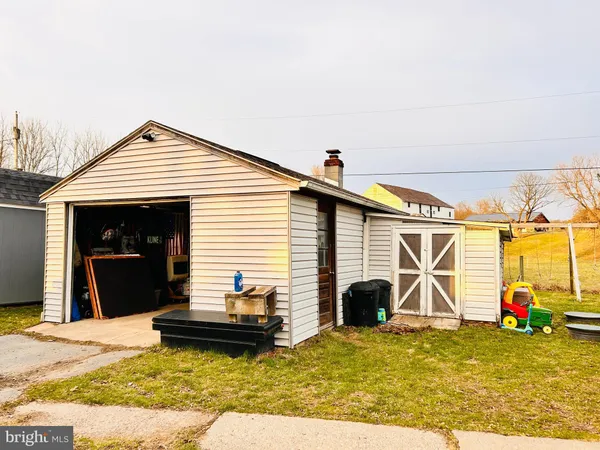 $235,000 | 102 Sheep Hill Lane, Millheim, PA 16854