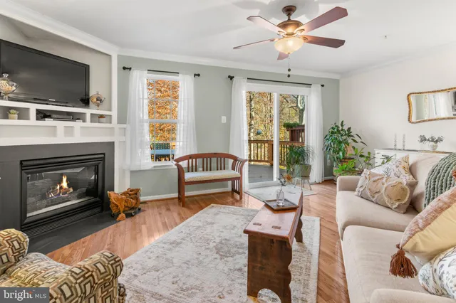 $460,000 | 1447 Falcon Nest Court, Unit 45, Arnold, MD 21012