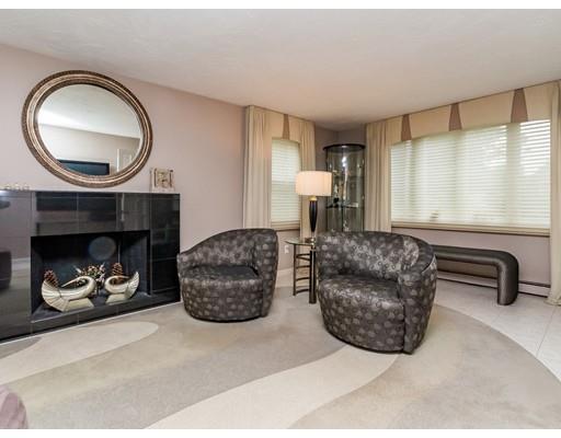 1819 Trapelo Road Waltham, MA 02451 - Photo 13 of 36 Gallery Image 13