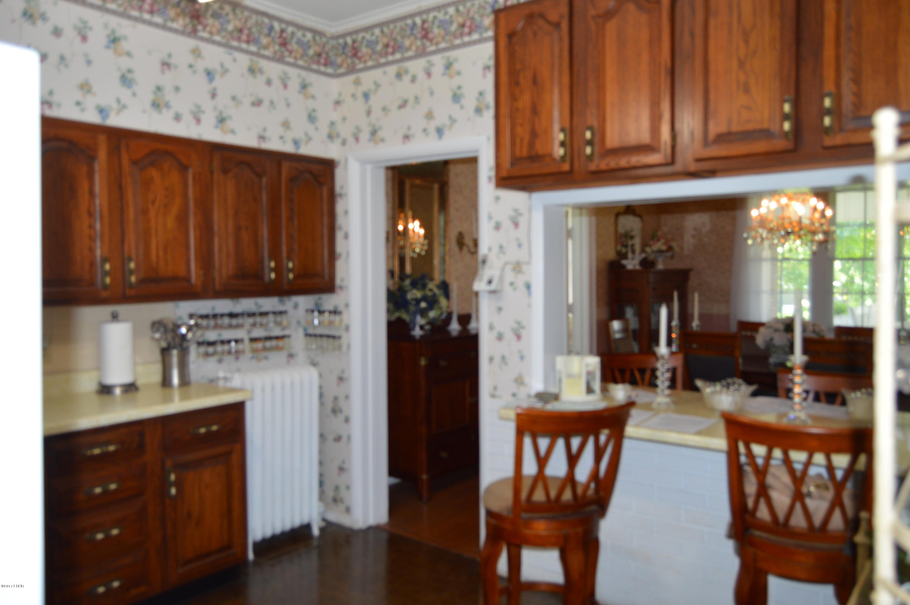 21739 Shawneetown Road Thompsonville, IL 62890 - Photo 15 of 27 Gallery Image 15