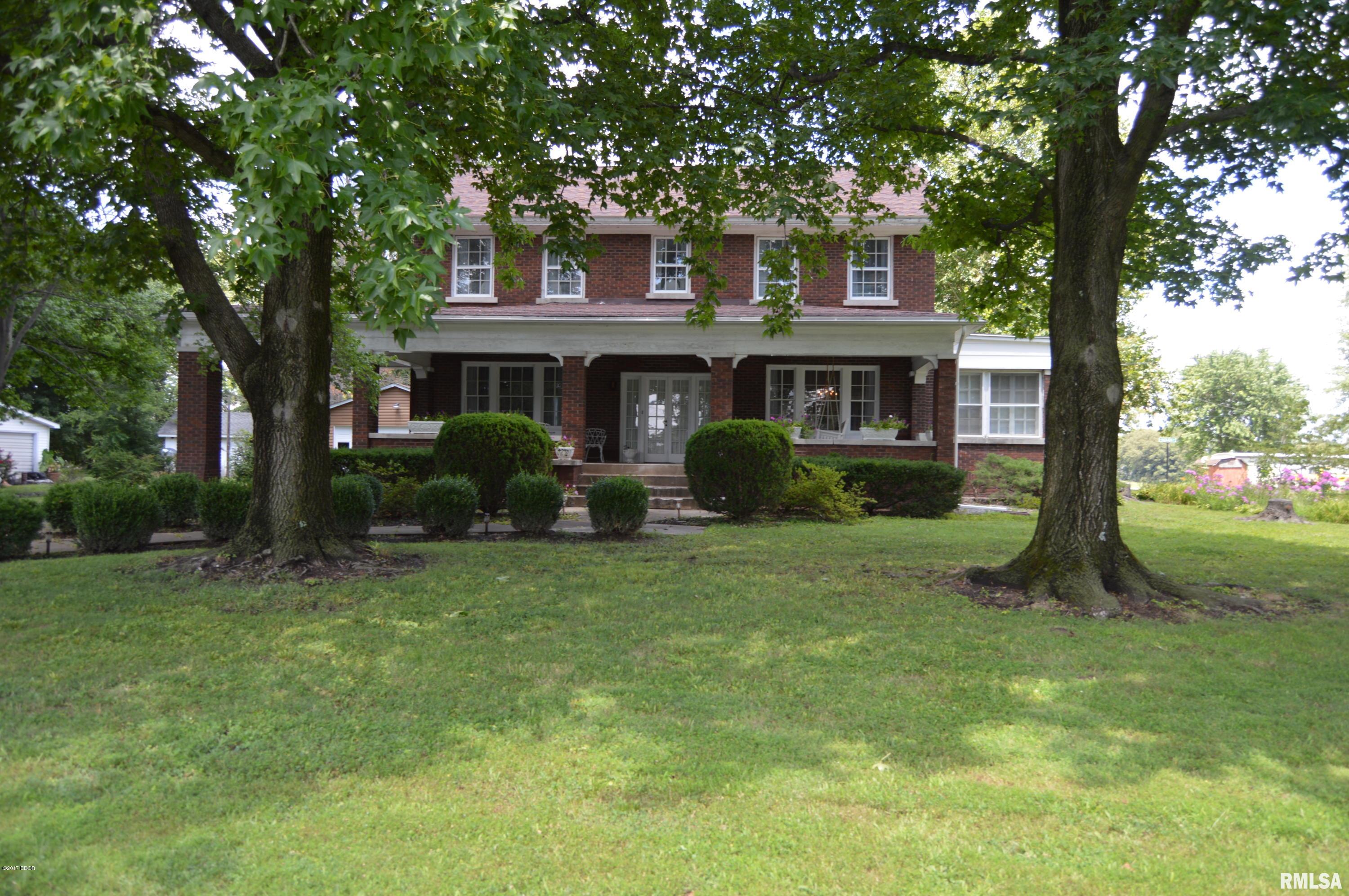 21739 Shawneetown Road Thompsonville, IL 62890 - Photo 2 of 27 Gallery Image 2