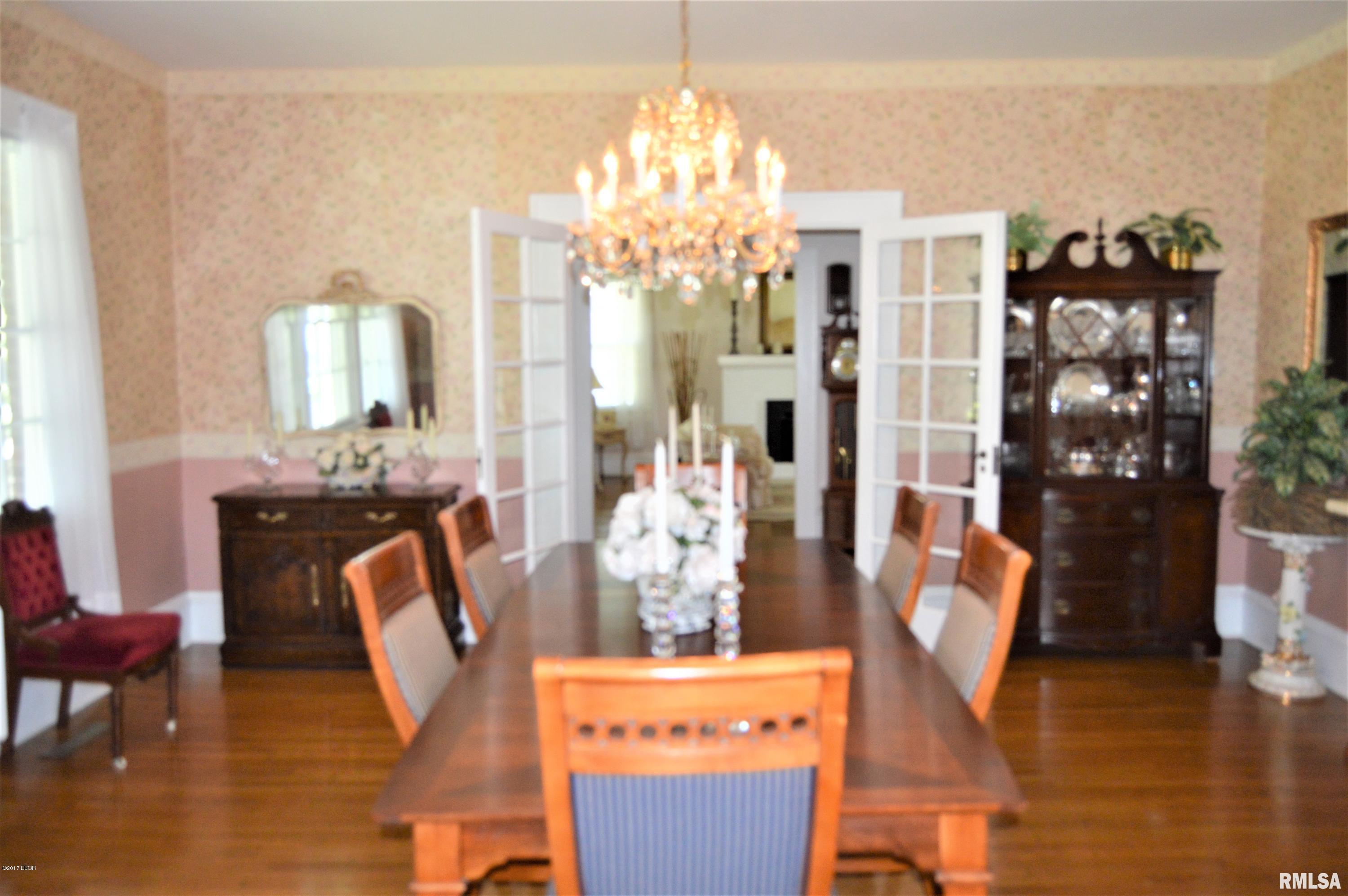 21739 Shawneetown Road Thompsonville, IL 62890 - Photo 8 of 27 Gallery Image 8