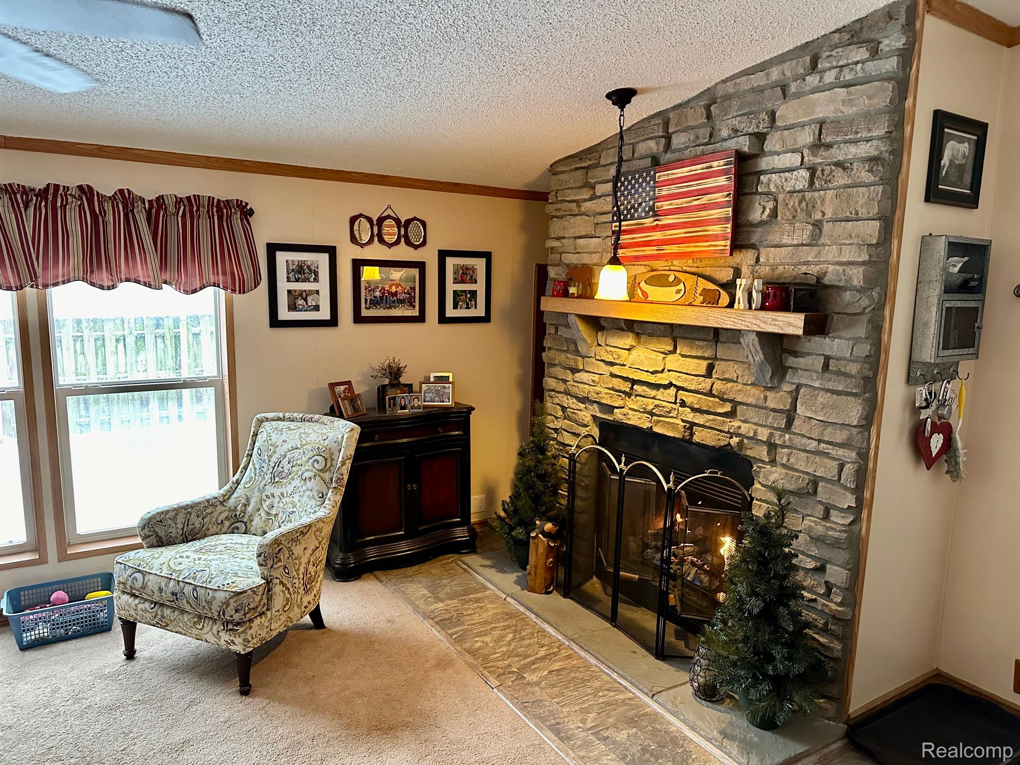 7058 Sheldon Road Whitmore Lake, MI 48189 - Photo 8 of 28 Gallery Image 8