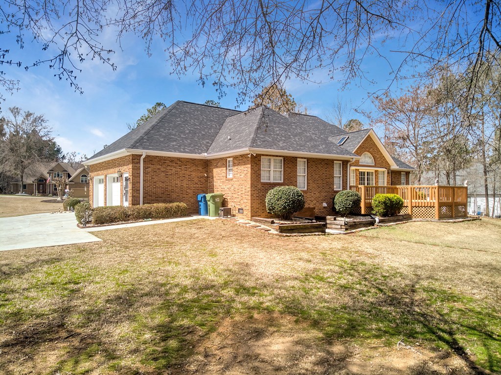 200 Ferry Cove Road Greenwood, SC 29649 - Photo 6 of 57 Gallery Image 6