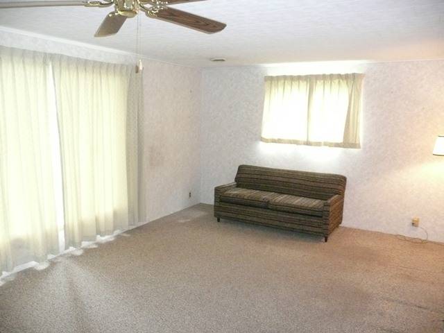 24100 23 Mile Road Macomb, MI 48042 - Photo 12 of 16 31097867-11.JPG