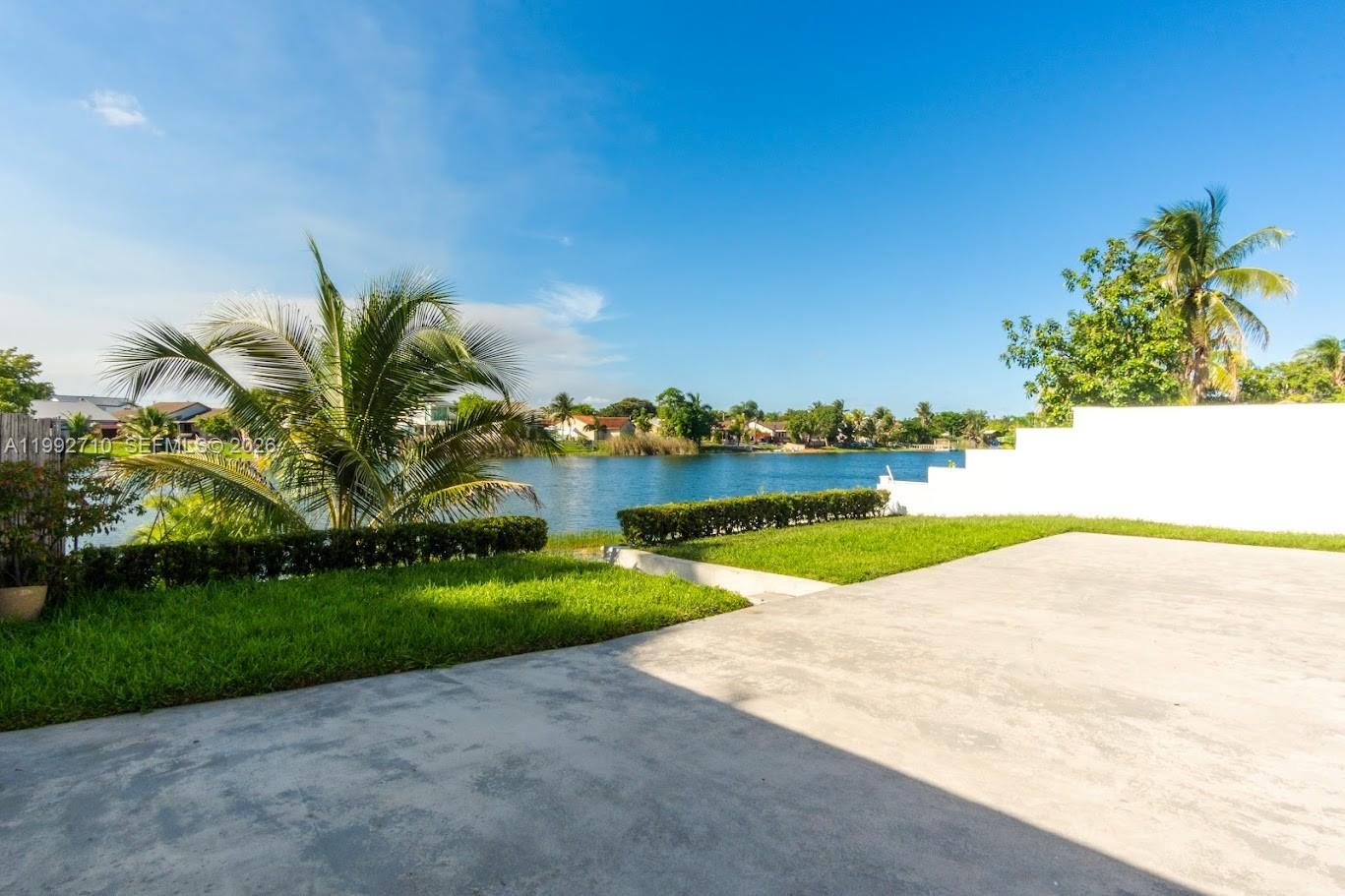 15511 Southwest 59th Street Miami, FL 33193 - Photo 34 of 43