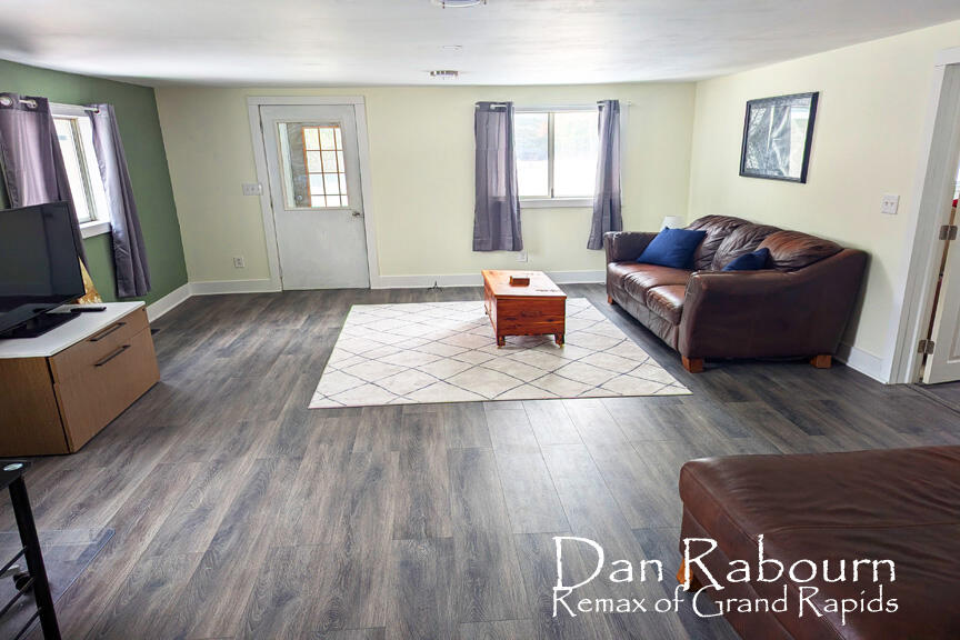 3685 Ross Road Muskegon, MI 49445 - Photo 4 of 22 PXL_20250304_180906643