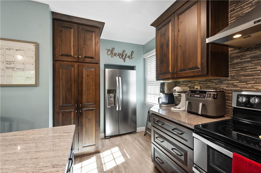310 Rocky Ridge Road Bethel Park, PA 15102 - Photo 13 of 30
