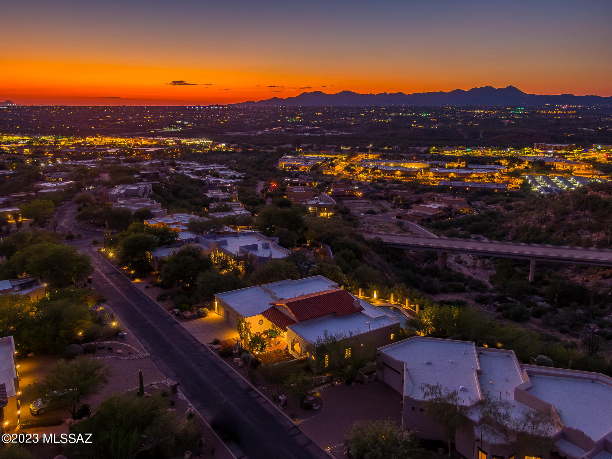 1931 East Buck Ridge Place Tucson, AZ 85737 - Photo 23 of 34