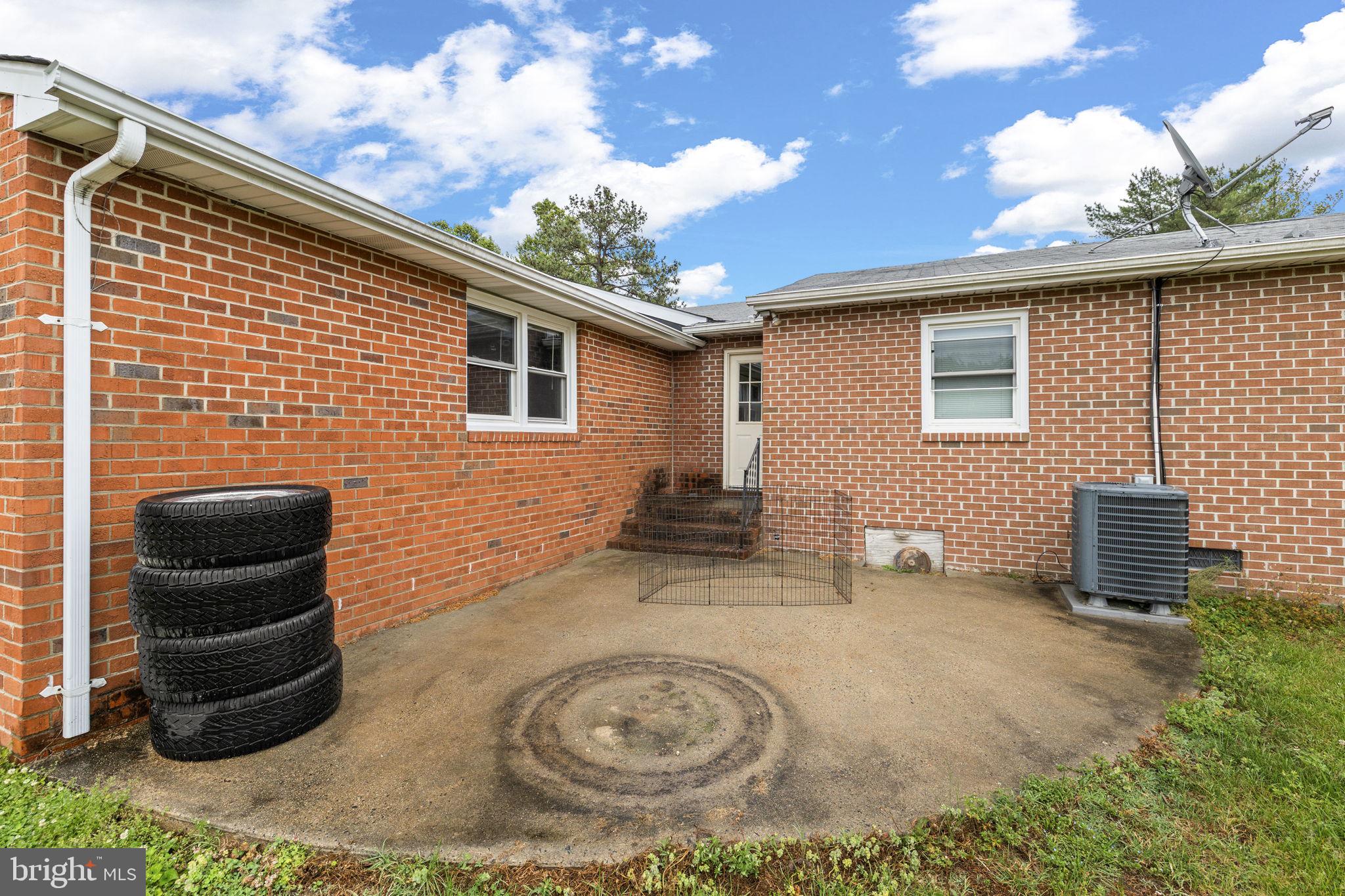 13245 Glen Level Drive Ruther Glen, VA 22546 - Photo 31 of 37 Patio Area