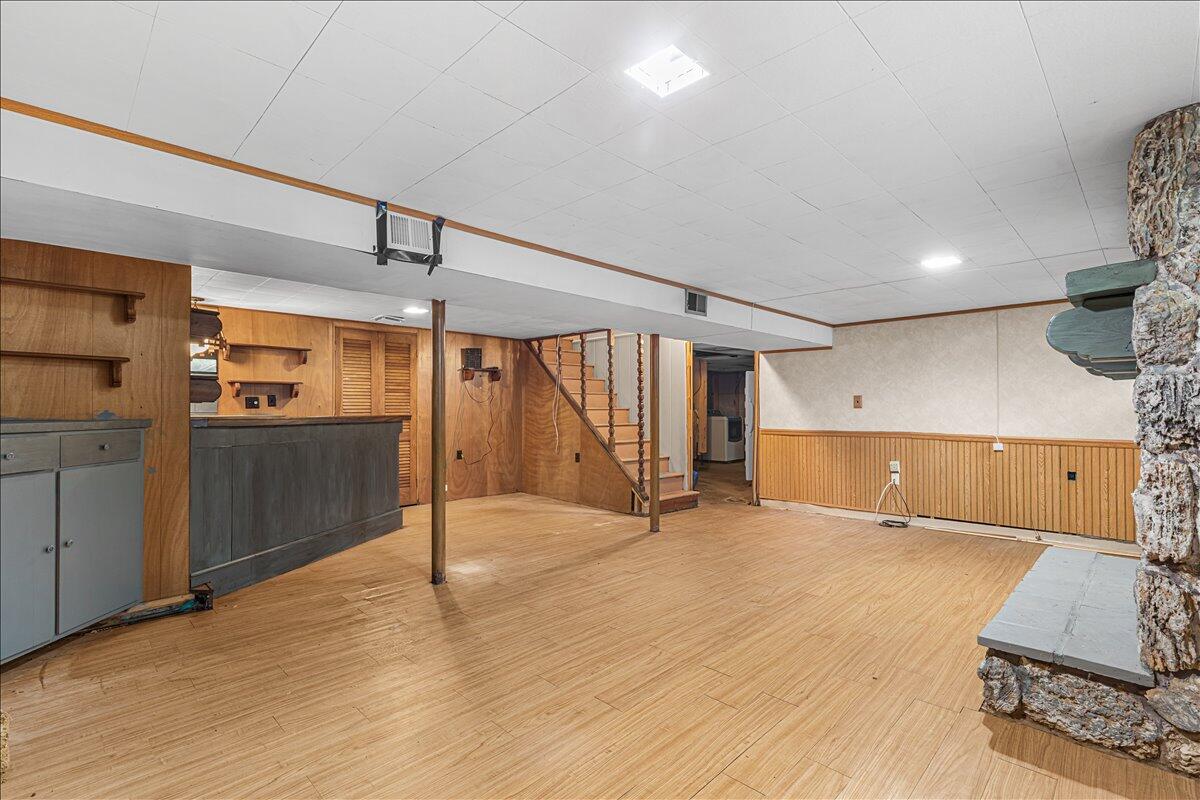 3223 West Cold Spring Road Greenfield, WI 53221 - Photo 23 of 35 26-Cold Spring-26