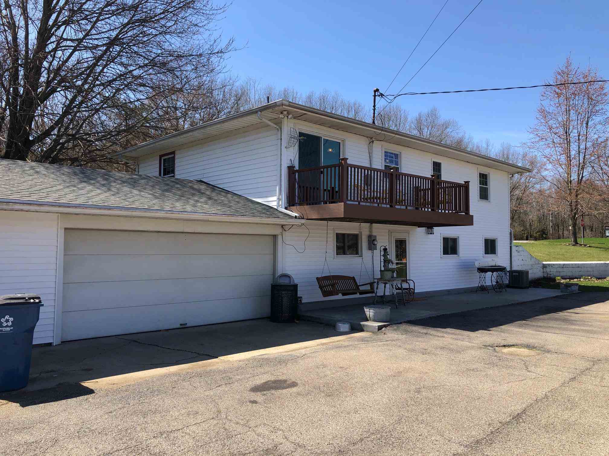 984 West 9th Street Rochester, IN 46975 - Photo 2 of 27