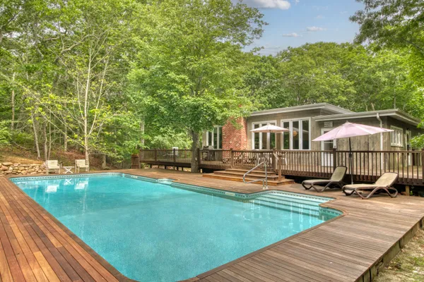 $20,000 | Undisclosed Address, Amagansett, NY 11930