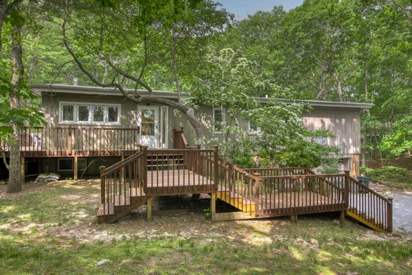 $20,000 | Undisclosed Address, Amagansett, NY 11930