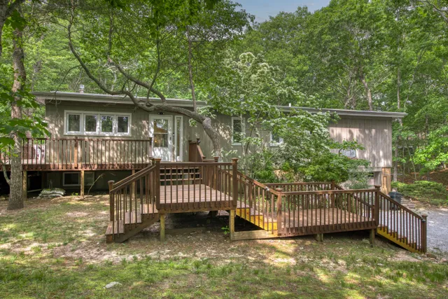 $20,000 | Undisclosed Address, Amagansett, NY 11930