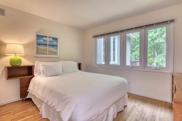 $20,000 | Undisclosed Address, Amagansett, NY 11930