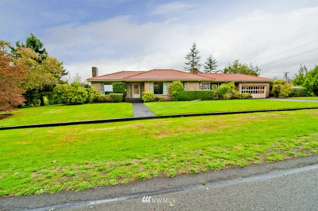 322 South 15th Street Renton, WA 98055 - Photo 1 of 23