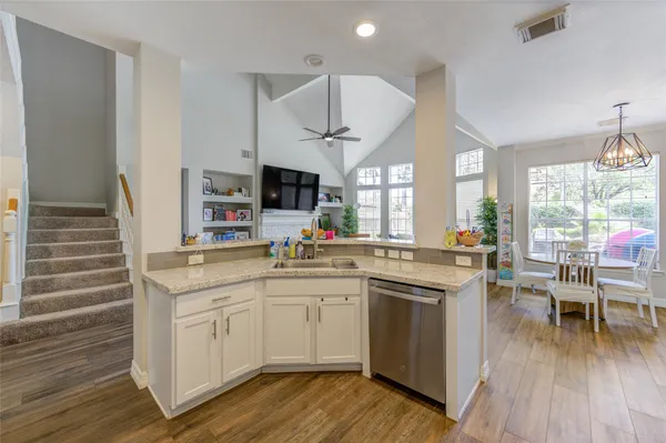 $4,700 | 5318 Pebble Way Lane, Houston, TX 77041