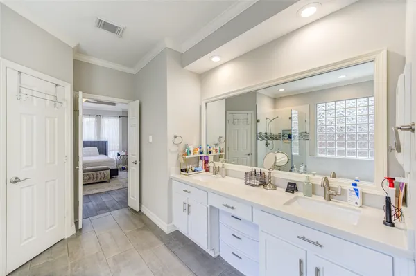 $4,700 | 5318 Pebble Way Lane, Houston, TX 77041