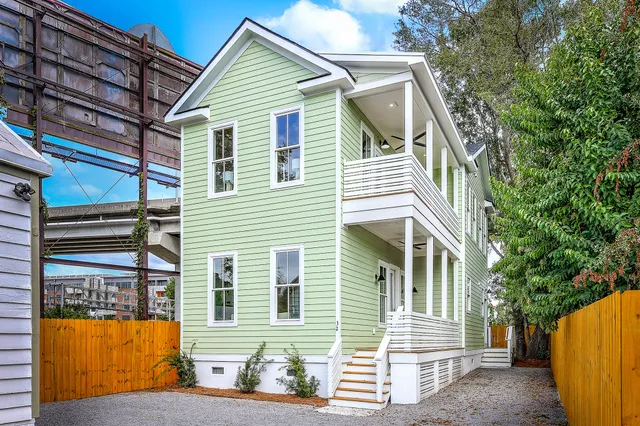$1,495,000 | 32 F Street, Unit A & B, Charleston, SC 29403