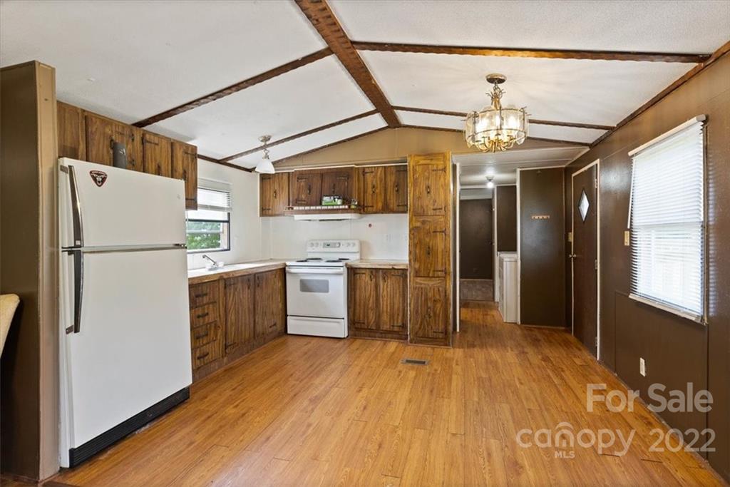 407 Black Oak Ridge Road Taylorsville, NC 28681 - Photo 16 of 34 Gallery Image 16