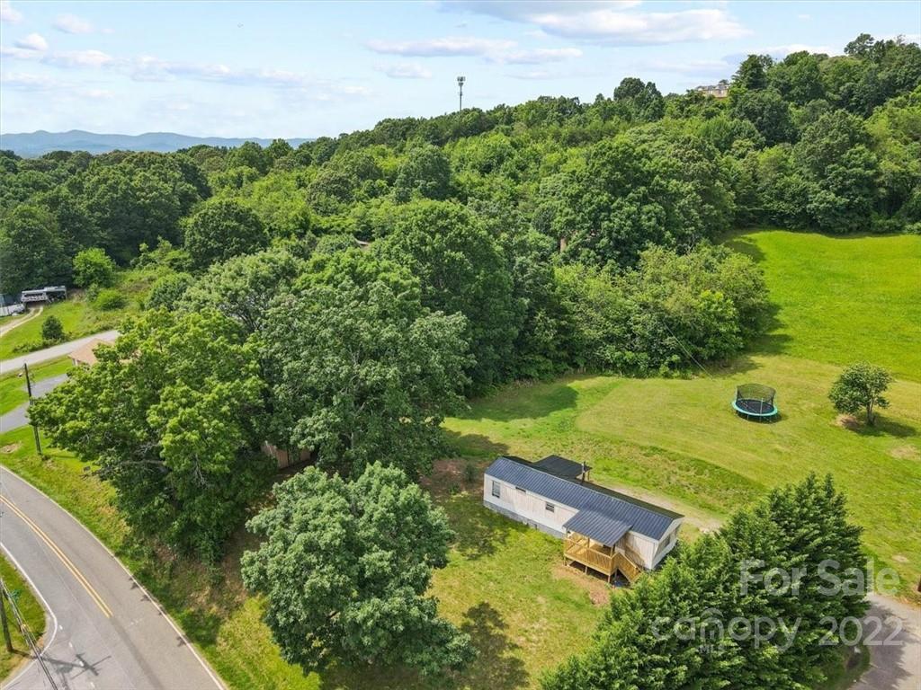 407 Black Oak Ridge Road Taylorsville, NC 28681 - Photo 3 of 34 Gallery Image 3