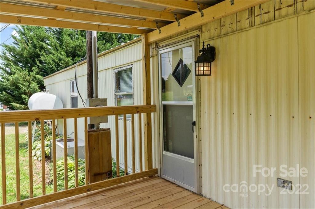 407 Black Oak Ridge Road Taylorsville, NC 28681 - Photo 31 of 34 Gallery Image 31