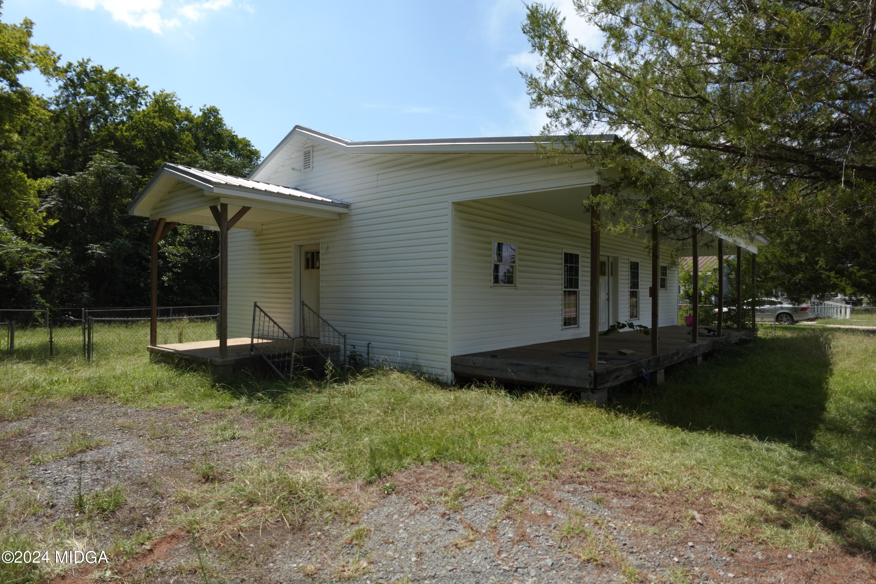 2285 Hubbard Road Macon, GA 31217 - Photo 3 of 4 DSC00176