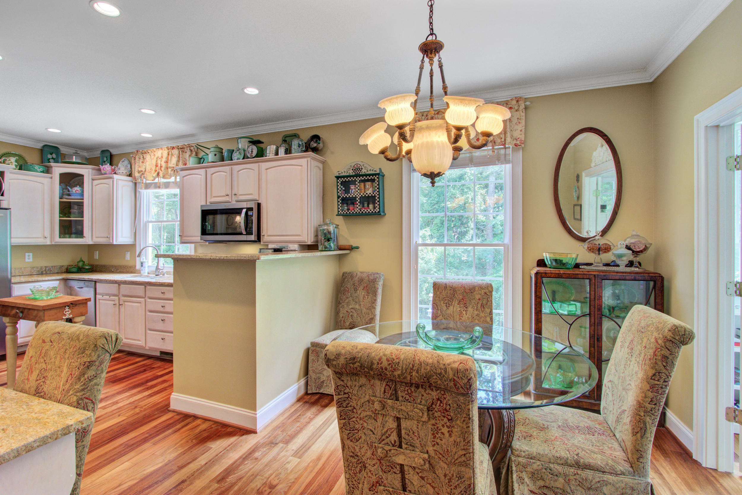 208 Huntington Road Summerville, SC 29483 - Photo 8 of 45 308 Huntington, Summerville SC (15)