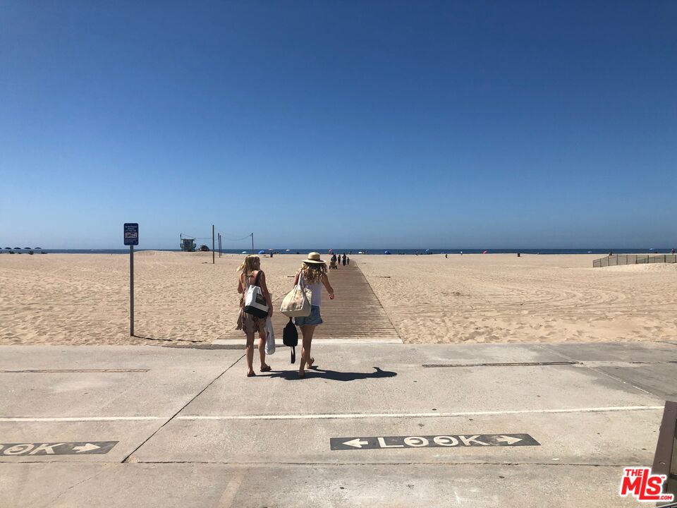 723 Palisades Beach Road, Unit 211 Santa Monica, CA 90402 - Photo 29 of 30 a view of ocean view