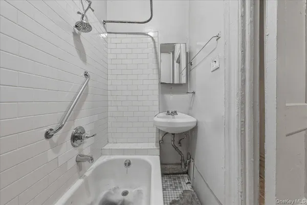 $149,997 | 501 West 156th Street, Unit 22 | Washington Heights