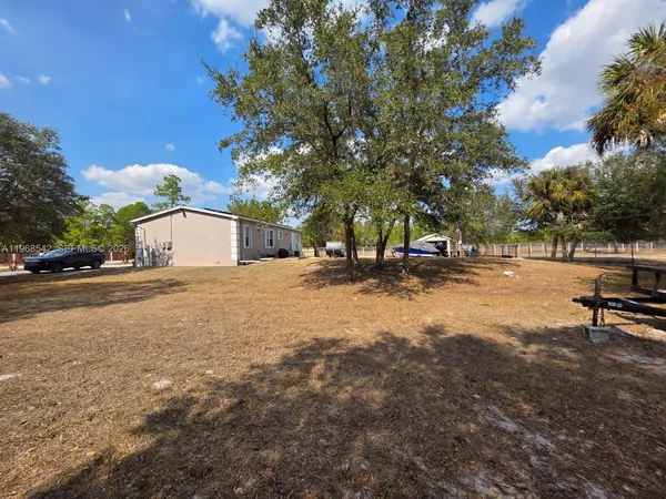 $365,000 | 555 South Lindero Street, Clewiston, FL 33440
