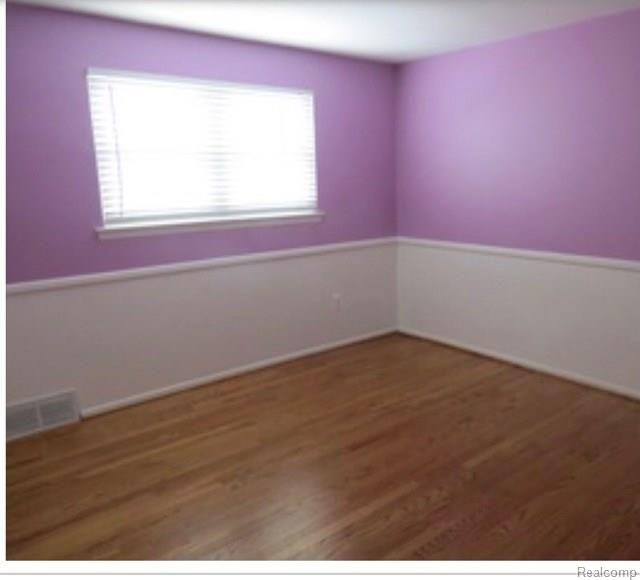 19181 Wedgewood Road Riverview, MI 48193 - Photo 18 of 22 008.JPG