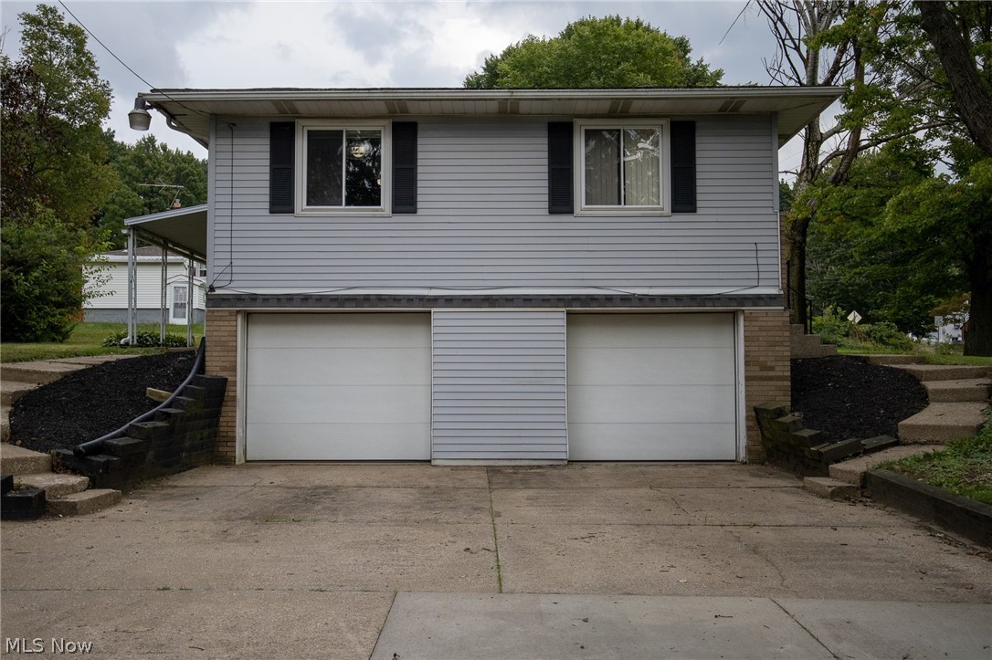 785 Chaffin Road Akron, OH 44306 - Photo 2 of 27 Spacious attached 2 car garage.