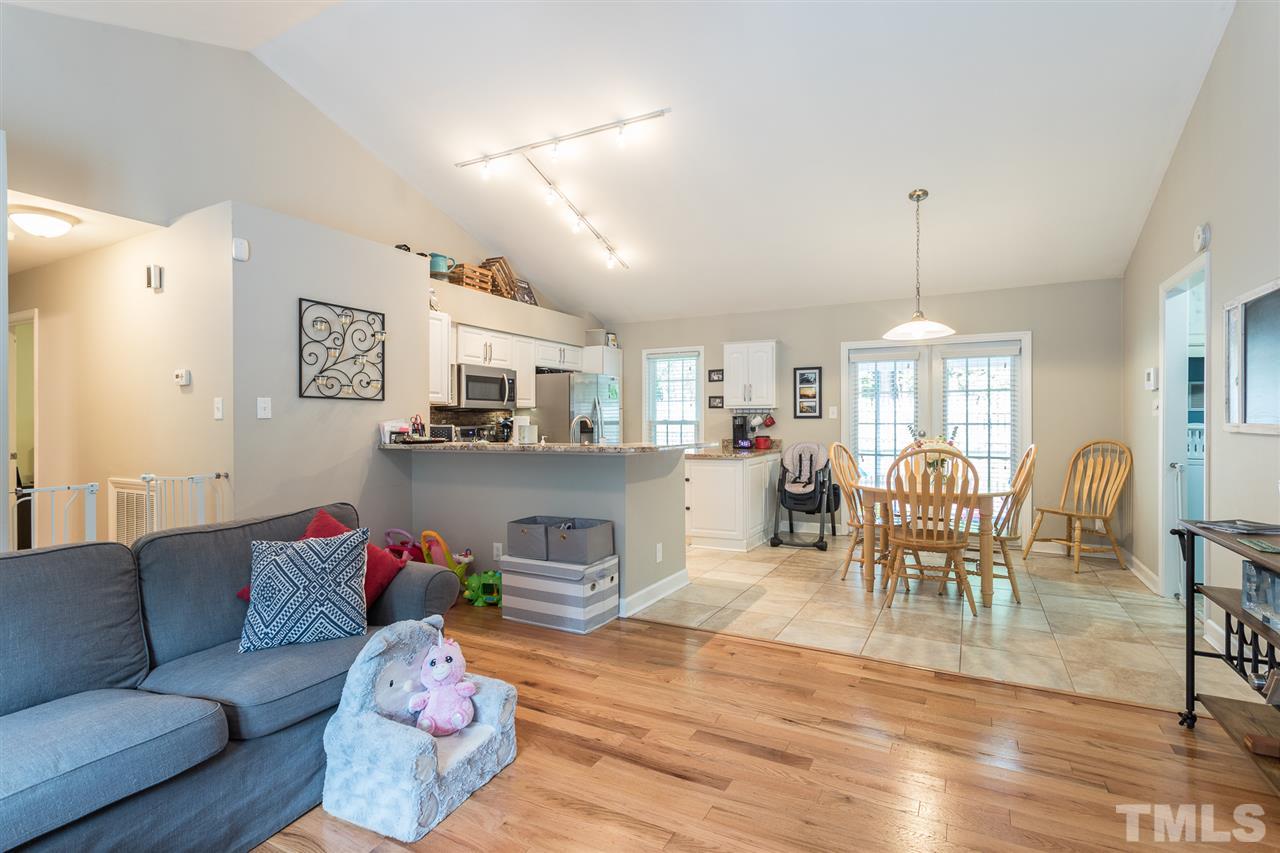 3909 Olde Coach Road Durham, NC 27707 - Photo 7 of 29