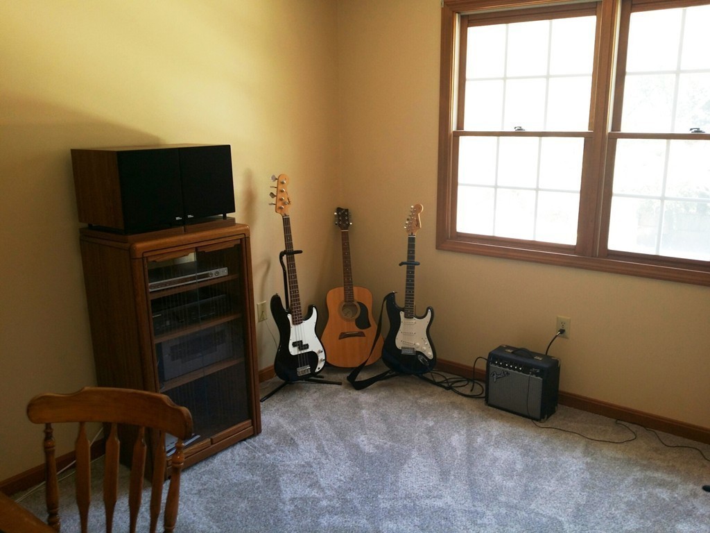 80 Post Road Chicopee, MA 01020 - Photo 17 of 27 Gallery Image 17